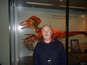 Před pterodaktylem ve vídeňském muzeu při studijním pobytu v prosinci 2013